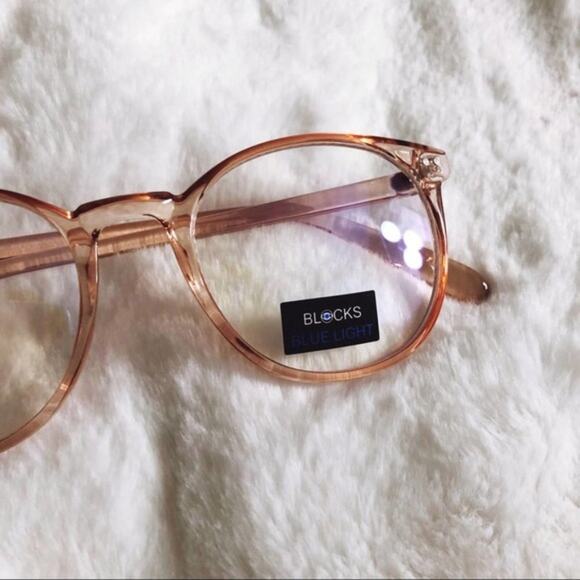 Ezra Pink Computer Blue Light Glasses - Picture 9 of 14